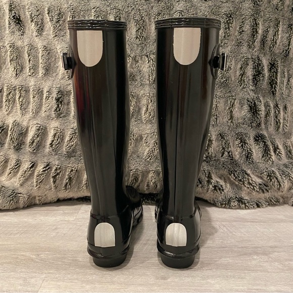 EXCELLENT Condition Kids Hunter Tall Rain Boots Black Gloss Reflective - Picture 5 of 14